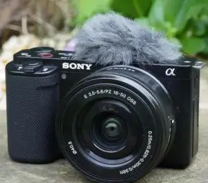 دوربین عکاسی فیلمبرداری سونی ZVE10 sony نو دست دوم