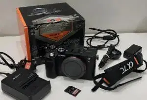 کیج برند Andoer برای دوربین Sony A7C دست دوم