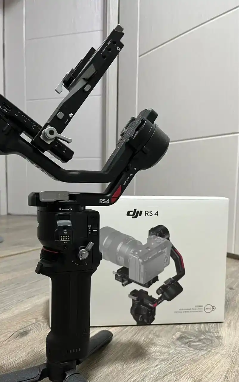 گیمبال DJI RS4 دست دو