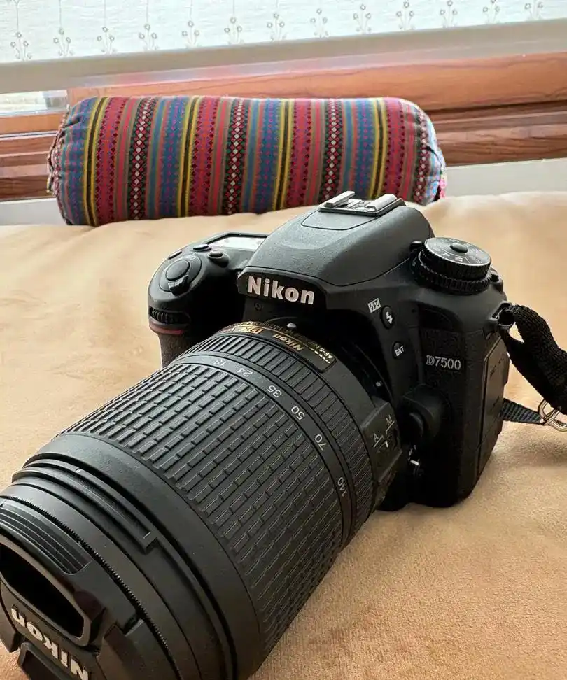 دوربین حرفه ایی نیکون d7500 نو نو دست دو