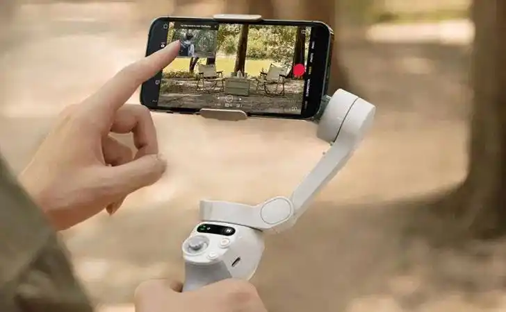 گیمبال osmo mobile se دست دو