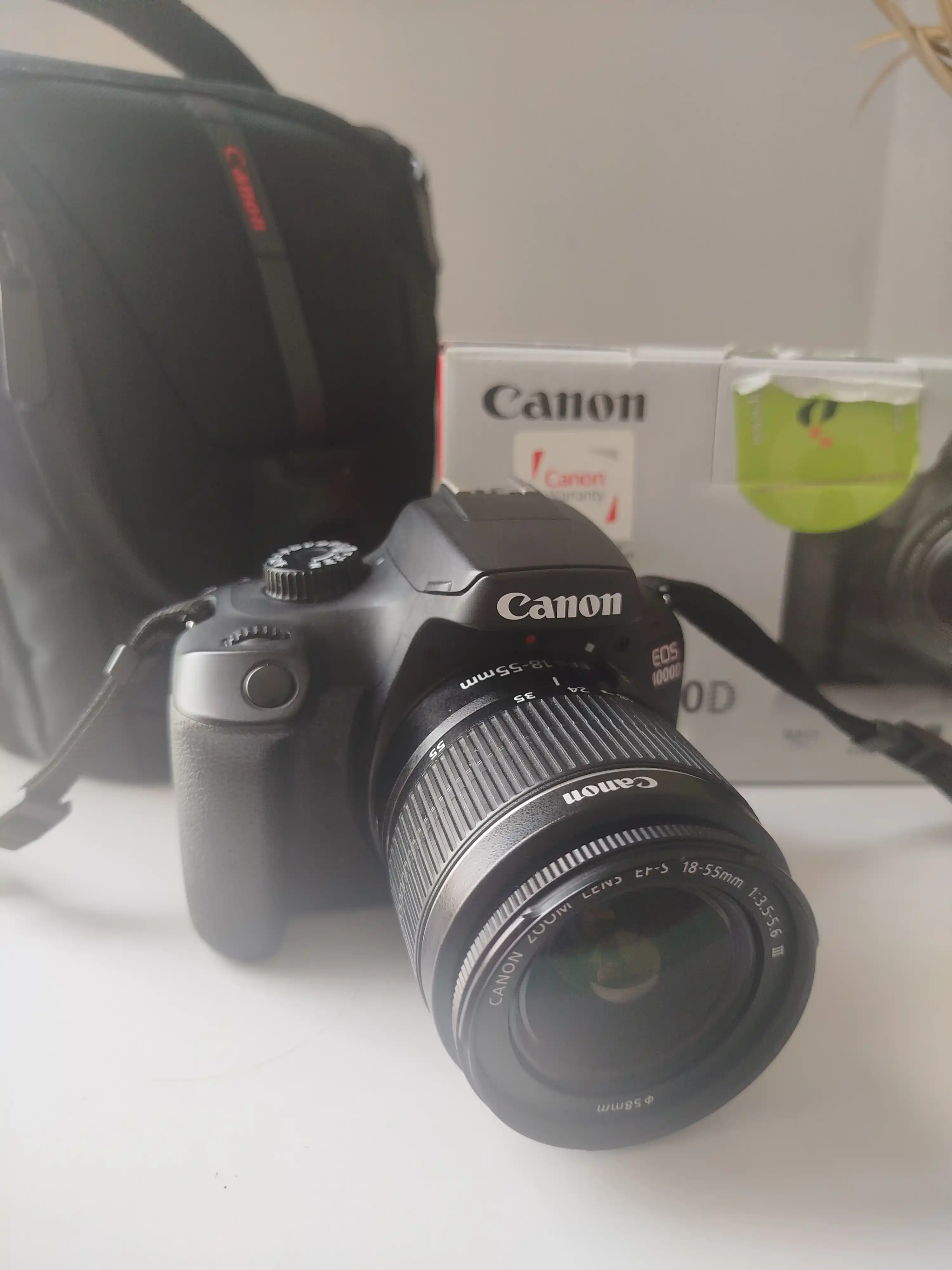 دوربین Canon 4000d دست دو