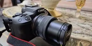 دوربین بدون آینه کانن دست دوم Canon EOS R50 Kit RF-S 18-45mm f/4.5-6.3 IS STM(500 شات) دست دوم