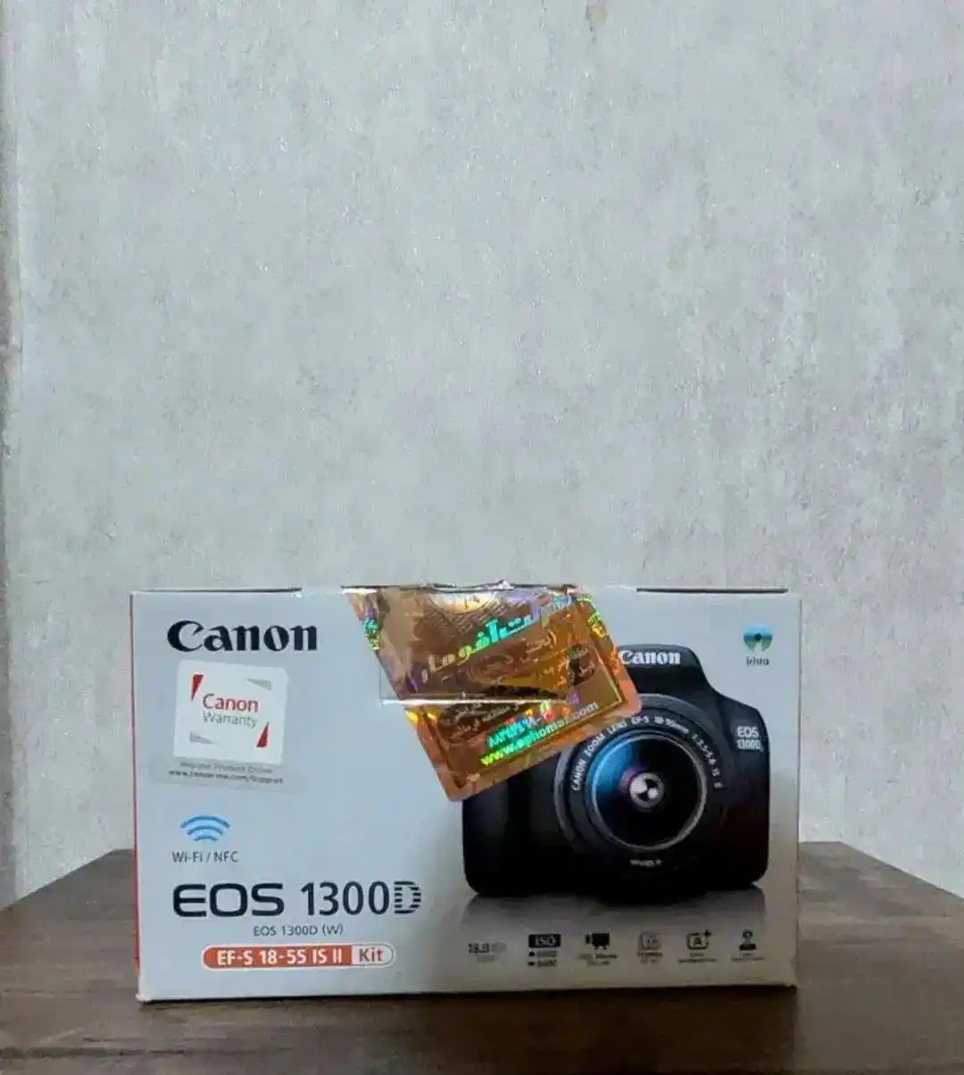 canon 1300d دست دو