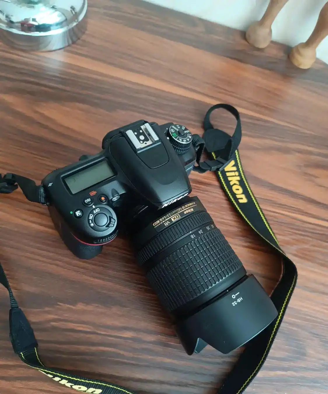دوربین خفن D7500 نیکون دست دو