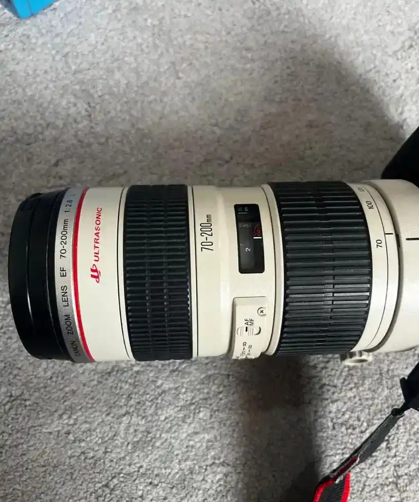 لنز 70-200 تایپ I دست دو