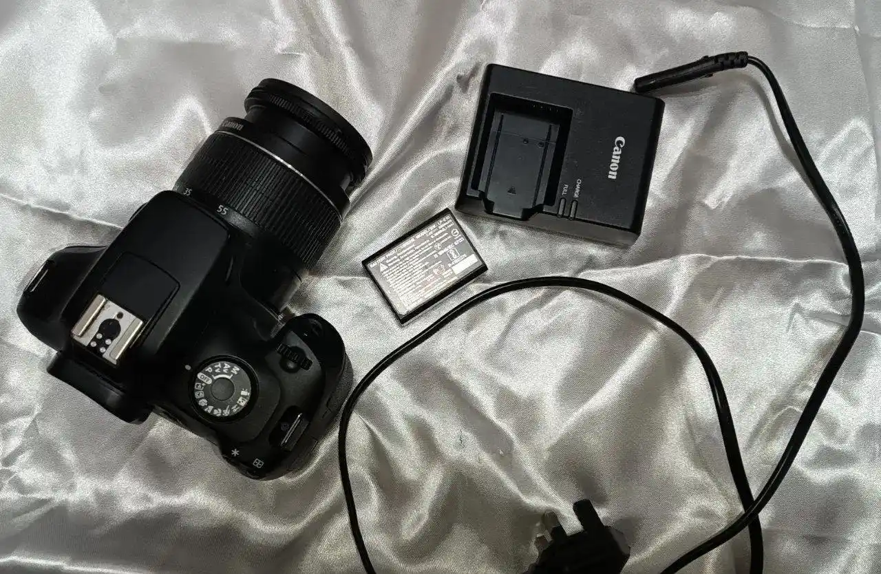 دوربین عکاسی canon 4000D دست دو