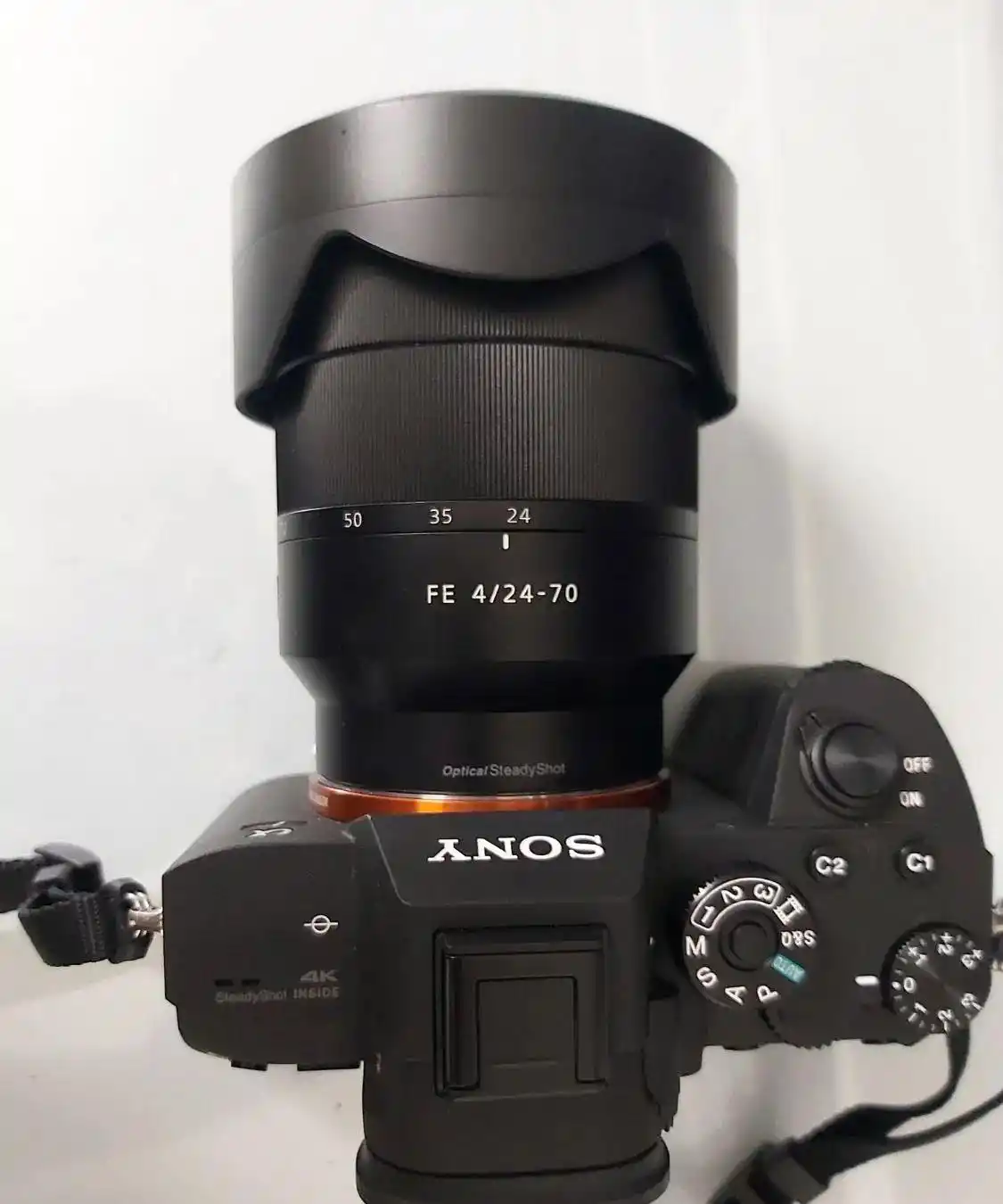 دوربین بدون آینه سونی Sony a7R III Mirrorless دست دو