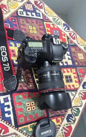 دوربین canon 7D دست دوم