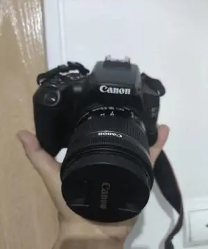 دوربین عکاسی کانن Canon EOS 100D Kit 18-55mm f/3.5-5.6 دست دوم