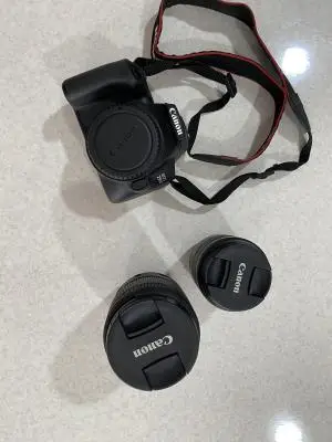 دوربین عکاسی کانن Canon EOS 250D Kit EF-S 18-55 mm f/4-5.6 IS STM دست دوم