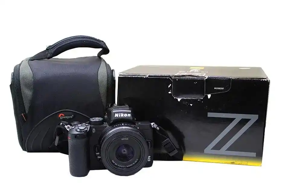 Nikon Z50 دوربین عکاسی و فیلمبردازی نیکون دست دو