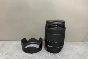 لنز Canon 18-135mm is دست دوم