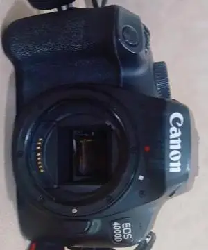 دوربین canon 400d دست دوم