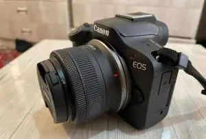 دوربین بدون آینه کانن دست دوم Canon EOS R50 Kit RF-S 18-45mm f/4.5-6.3 IS STM(500 شات) دست دوم