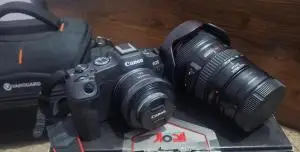 کاور دوربین R8 canon دست دوم