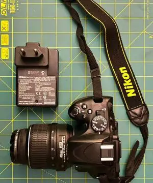دوربین دیجیتالی Nikon P5100 دست دوم
