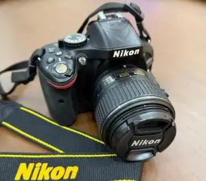 دوربین نیکون D5200 دست دوم