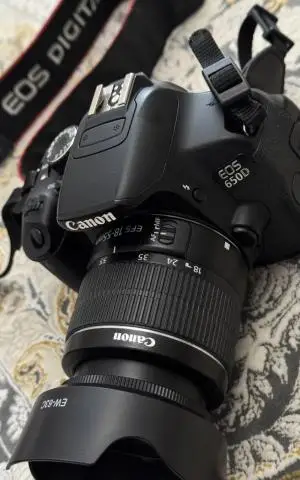 دوربین 650D دست دوم