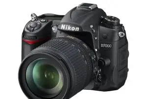 دوربین نیکون D7000 دست دوم