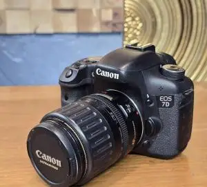 دوربین کانن Canon 7D Mark1 همراه با لنز ۱۸-۱۳۵ دست دوم