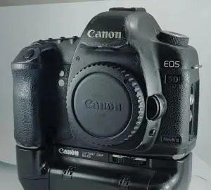 دوربین کنون 5D مارک 2 دست دوم