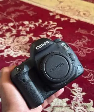 دوربین کانن 5d mark iv دست دوم