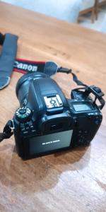 دوربین کانن 77D + 18-135mm IS USM دست دوم