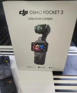 دوربین لرزشگیر DJI Osmo Pocket 3 Combo دست دوم