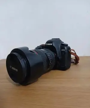 دوربین حرفه ای کانن | 5D Mark II Body  دست دوم