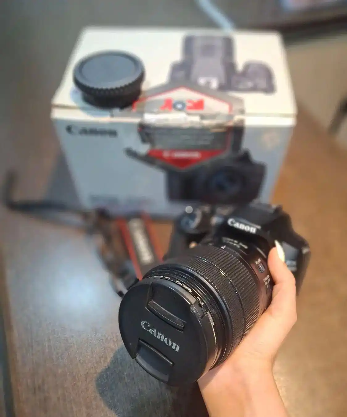 دوربین 250d Canon  18-135 دست دو