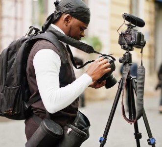 How to clean your camera tripod